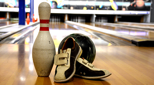 Avondje Bowlen bij Bowling Epe